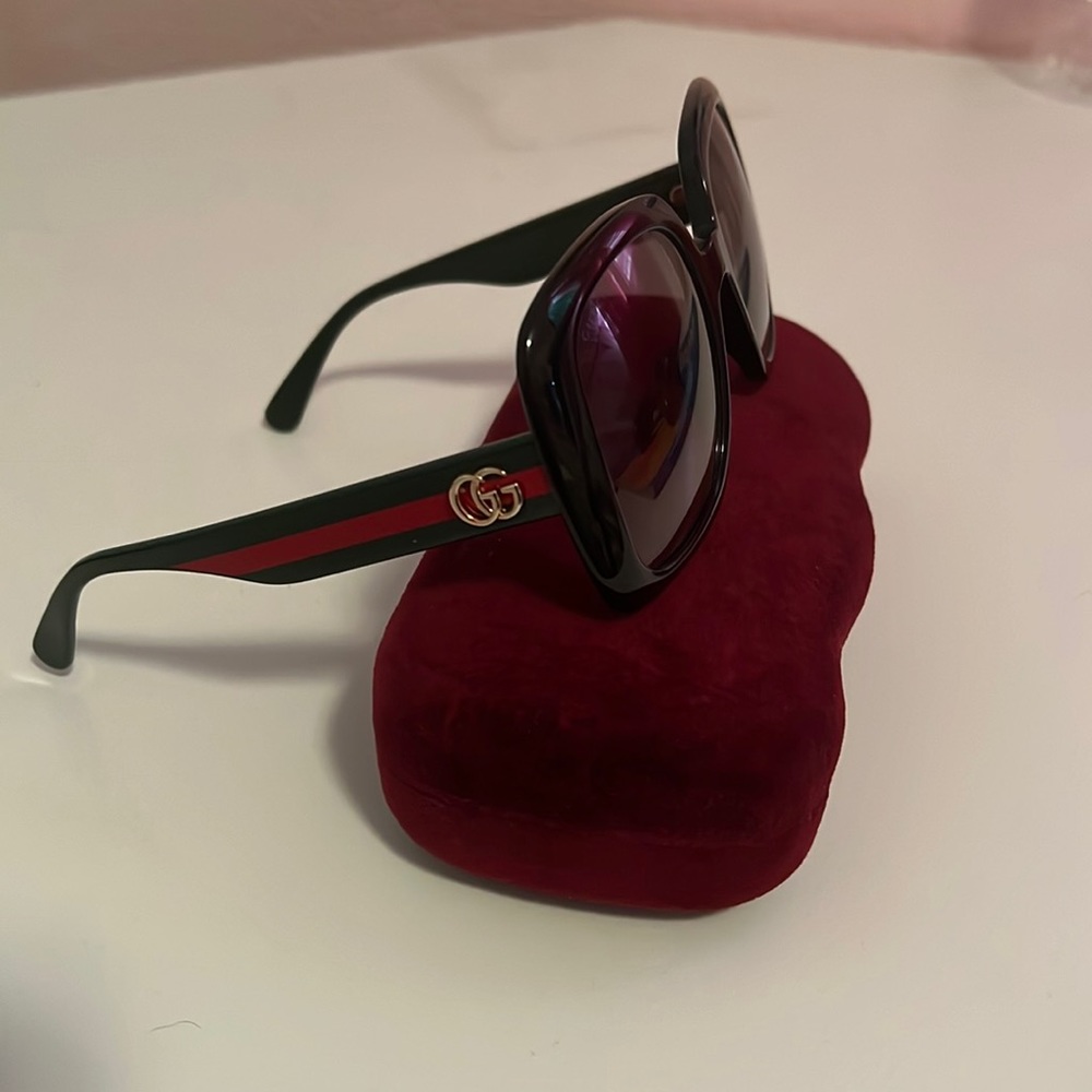 Gucci authentic sunglasses